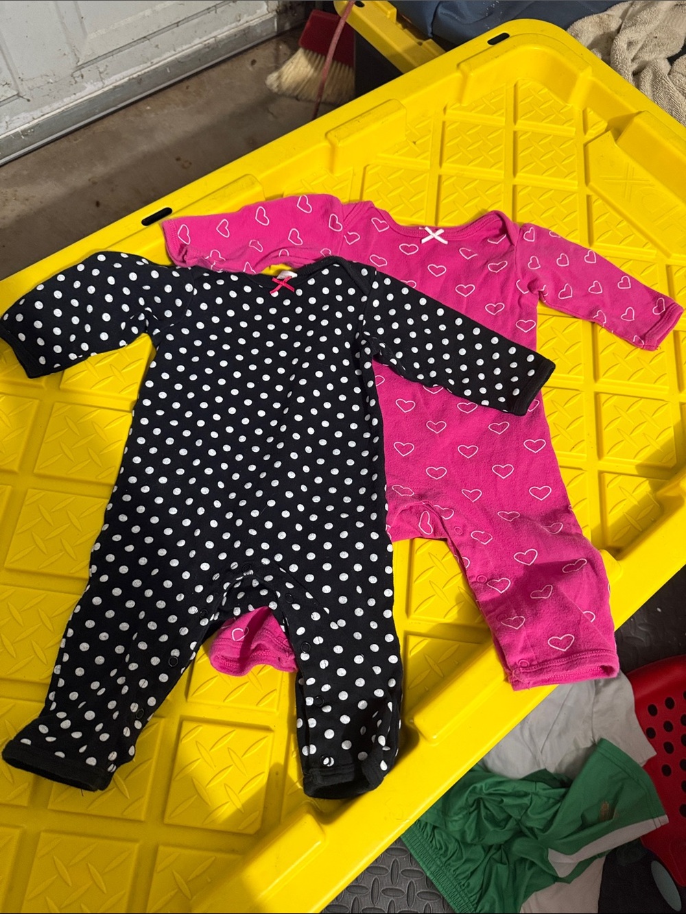 Hudson Baby Black Polka Dot & Hot Pink Heart Footie Set